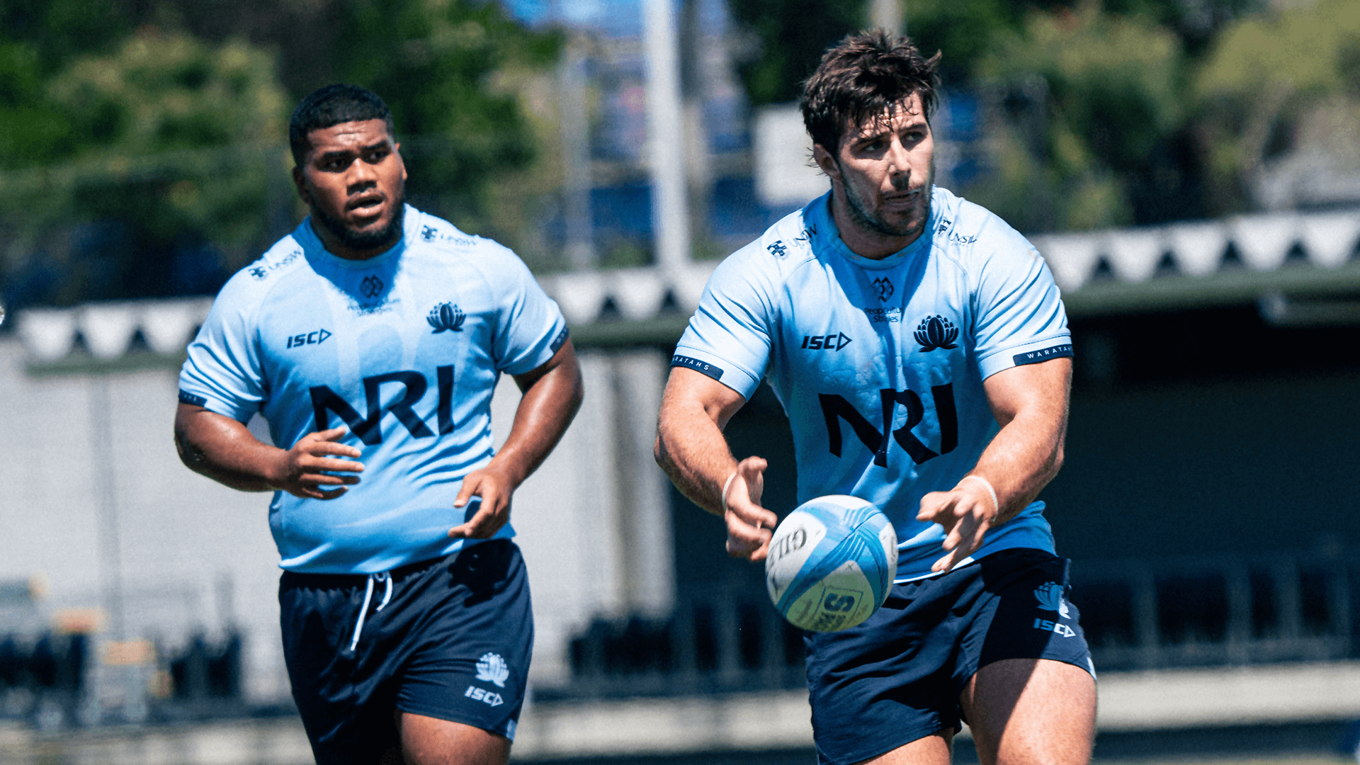 Siosifa Amone (left) and Ethan Dobbins (right) Re-sign to bolster NSW Waratahs front row stocks