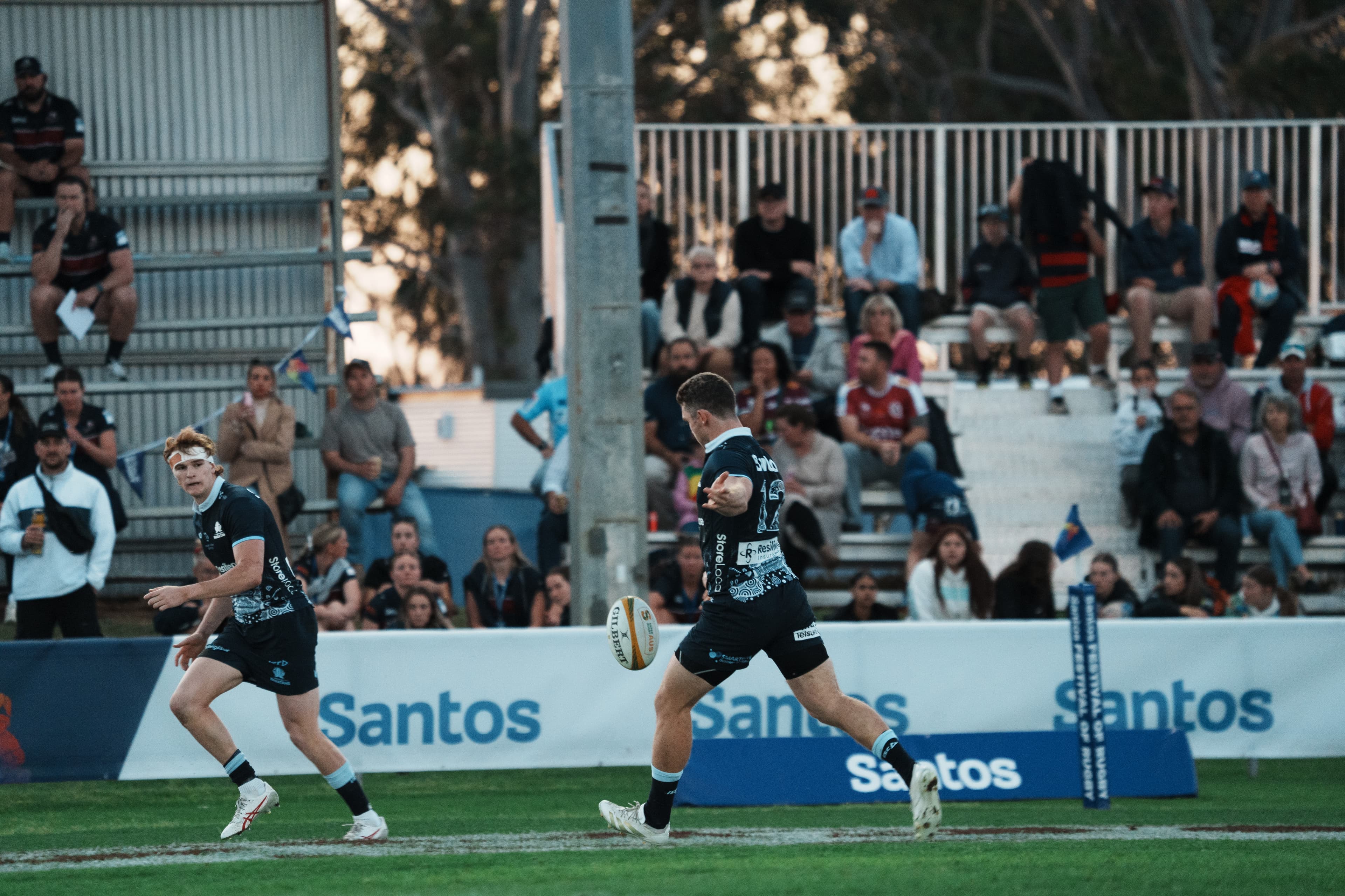  Lawson Creighton's attacking kick